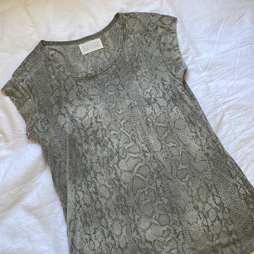 Zara snakeskin tee size S